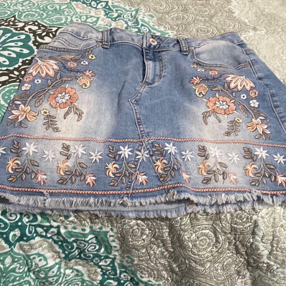 Altar’s State mini skirt